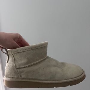 Ultra mini uggs